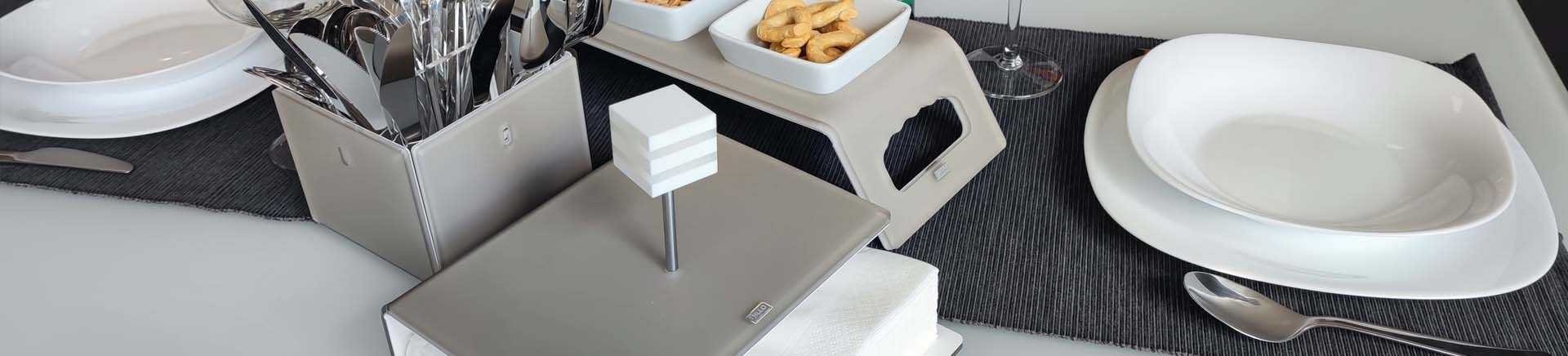 Vassoi con manici | Tavola | Dillo Acrylic Design